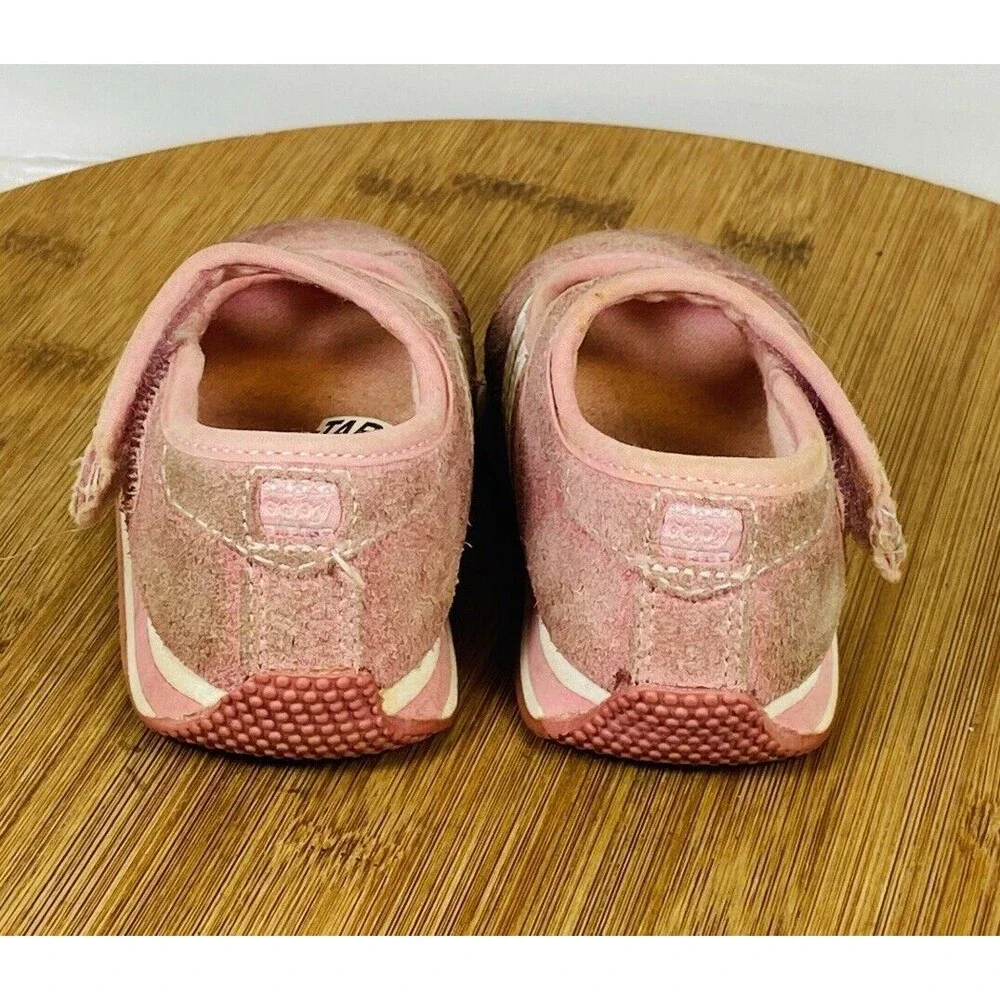 Sox-tab Baby Girl Suede Pink Shoe Size 4
